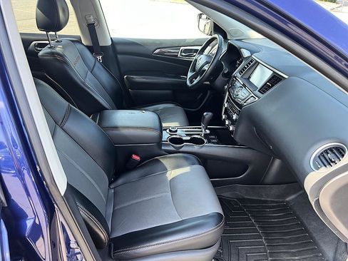 Certified 2020 Nissan Pathfinder SL AWD/4WD image 18