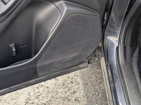 Used 2018 Subaru Forester 2.5i Premium image 15