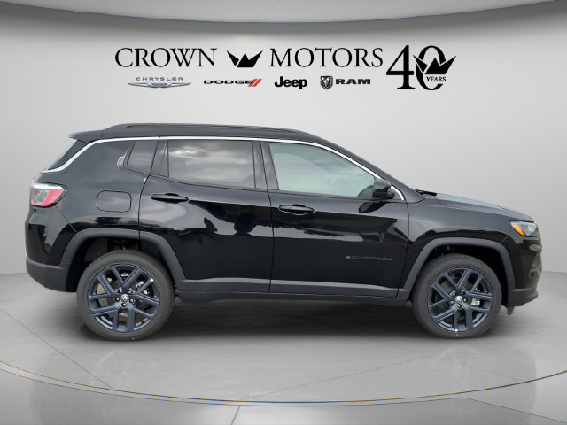 Used 2026 Jeep Compass Latitude AWD/4WD image 4