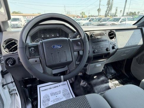 Used 2014 Ford F250 XL RWD image 14