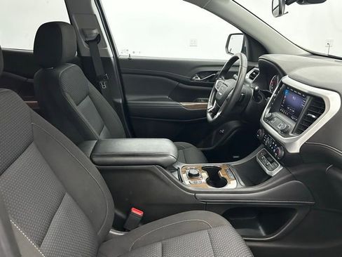 Used 2023 GMC Acadia SLE w/ Driver Convenience Package image 34
