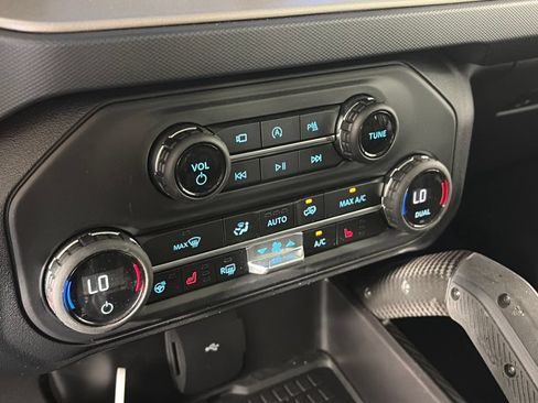 Used 2024 Ford Bronco Raptor AWD/4WD image 21