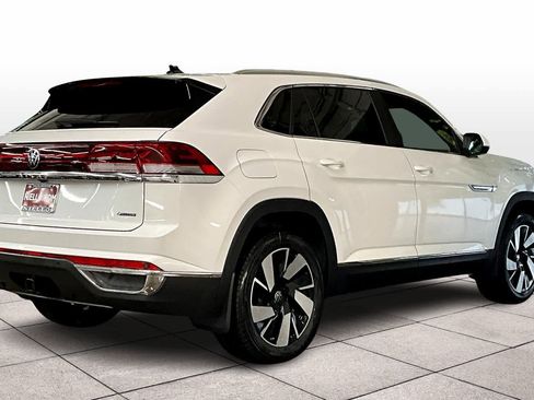 New 2026 Volkswagen Atlas Cross Sport SEL image 4
