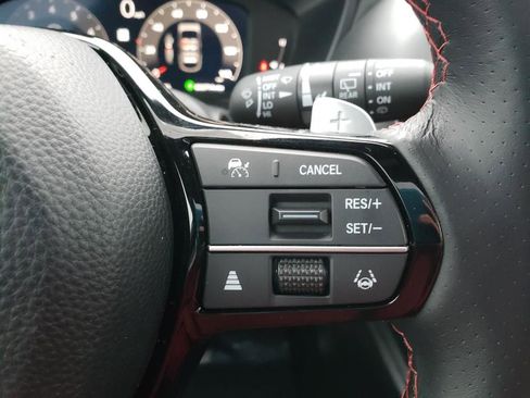 Certified 2025 Acura ADX A-Spec image 17