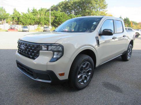 New 2025 Ford Maverick XLT w/ Equipment Group 301A image 1