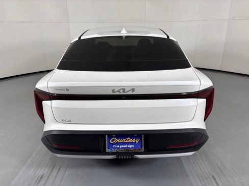 New 2026 Kia K4 FWD image 7
