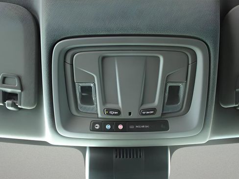 Used 2024 Chevrolet Silverado 1500 RST image 22