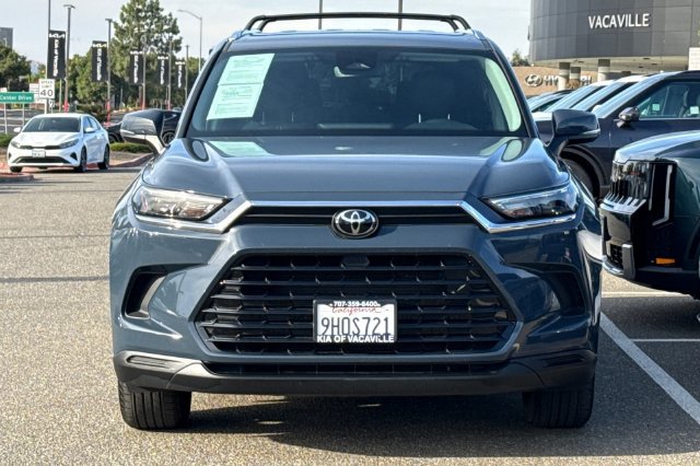 Used 2024 Toyota Grand Highlander AWD image 11