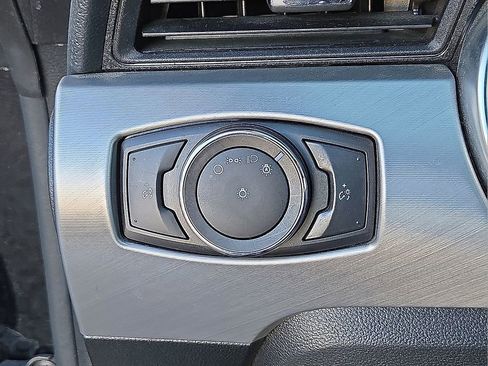 Used 2023 Ford Mustang Premium image 22