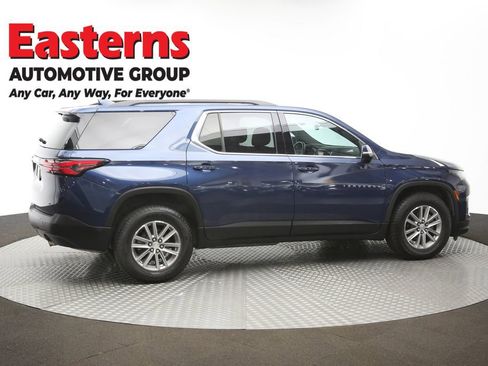 Used 2022 Chevrolet Traverse LT image 44