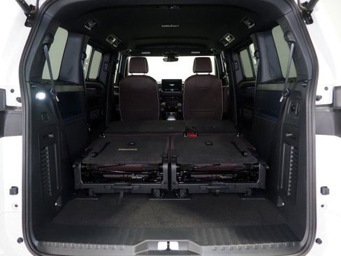 Used 2025 Volkswagen ID. Buzz Pro S image 46