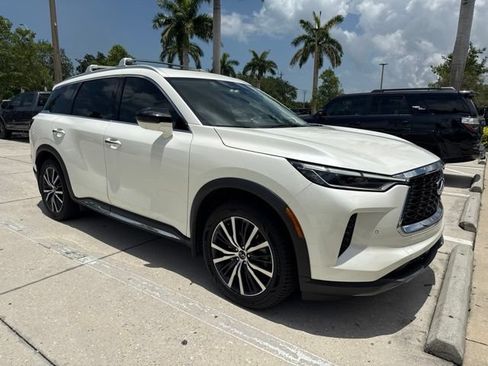 Used 2025 INFINITI QX60 Sensory w/ Vision Package AWD/4WD image 6