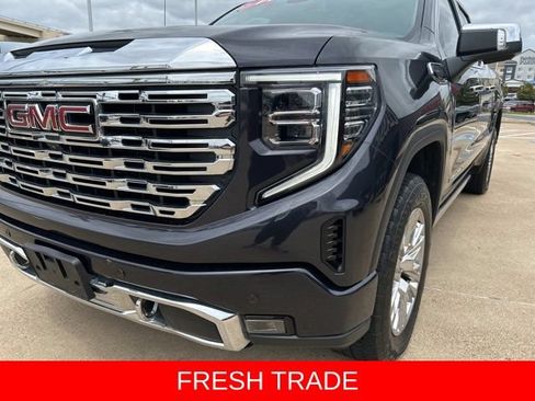 Used 2022 GMC Sierra 1500 Denali AWD/4WD image 5