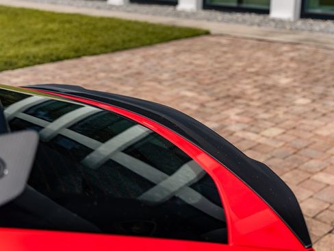 Used 2024 Lamborghini Urus Performante AWD/4WD image 18
