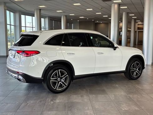 New 2026 Mercedes-Benz GLC 300 4MATIC image 3