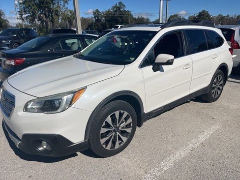 Used 2015 Subaru Outback 2.5i Limited image 1