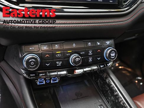 Used 2024 Dodge Durango R/T AWD/4WD image 26