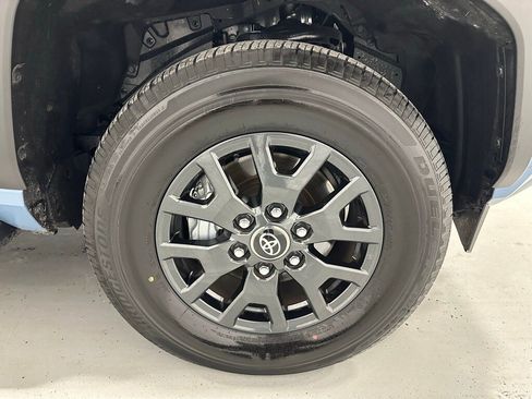 Used 2025 Toyota 4Runner SR5 image 60