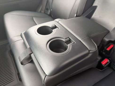 Used 2024 Toyota 4Runner TRD Off-Road Premium image 37