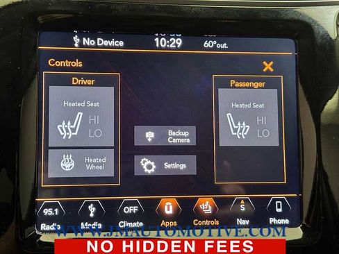 Used 2019 Jeep Cherokee Limited w/ Technology Group AWD/4WD image 29