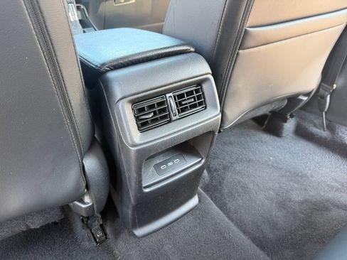 Used 2025 Honda CR-V EX-L image 25
