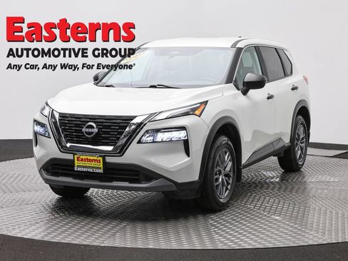 Used 2023 Nissan Rogue S AWD/4WD image 1