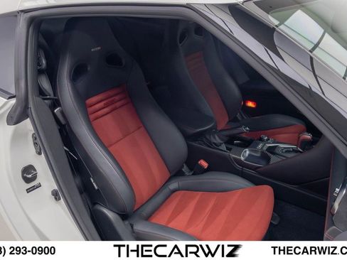 Used 2018 Nissan GT-R NISMO AWD/4WD image 95