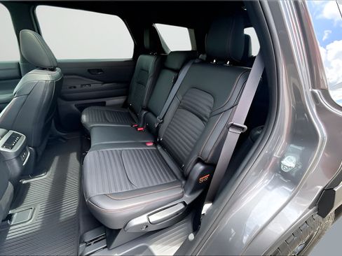 New 2026 Nissan Pathfinder Rock Creek AWD/4WD image 19