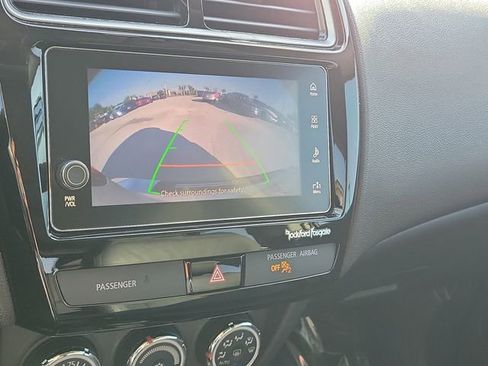 Used 2018 Mitsubishi Outlander Sport SEL image 29