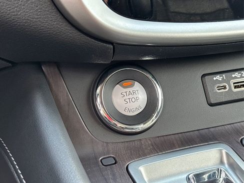 Used 2019 Nissan Murano Platinum image 29
