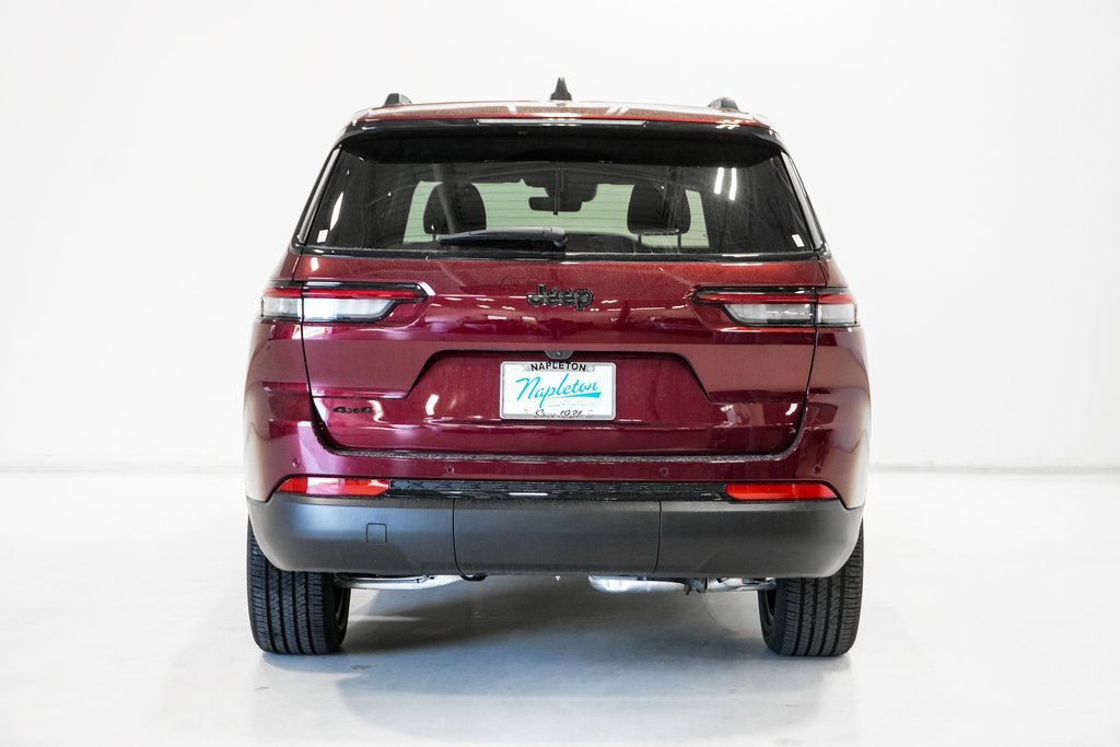 Used 2025 Jeep Grand Cherokee L Altitude AWD/4WD image 6