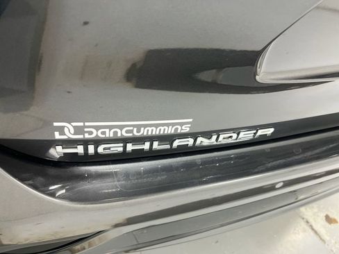 Used 2021 Toyota Highlander Limited image 28