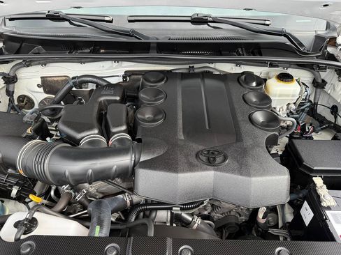 Used 2016 Toyota 4Runner Limited AWD/4WD image 52