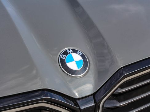 Certified 2024 BMW XM w/ M Driver's Package image 11