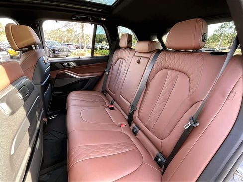 Used 2024 BMW X5 M60i image 20
