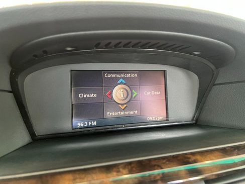 Used 2004 BMW 525i Sedan RWD image 16
