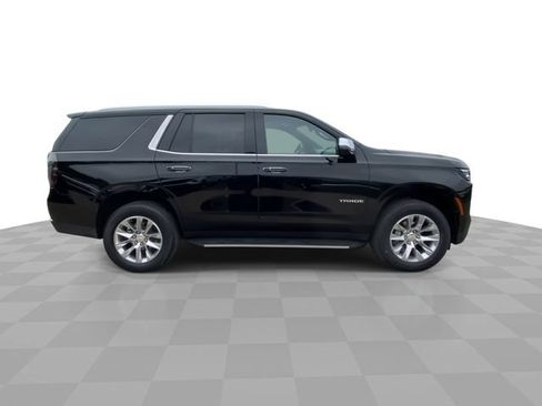 Used 2025 Chevrolet Tahoe Premier AWD/4WD image 3