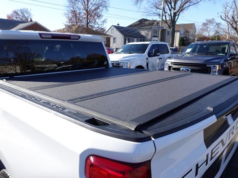 Used 2023 Chevrolet Silverado 1500 Custom w/ Rally Edition image 19