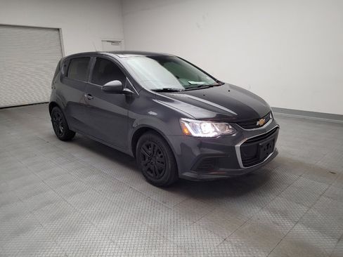 Used 2020 Chevrolet Sonic LT image 13