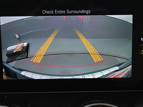 Used 2023 Mercedes-Benz GLA 250 4MATIC image 15