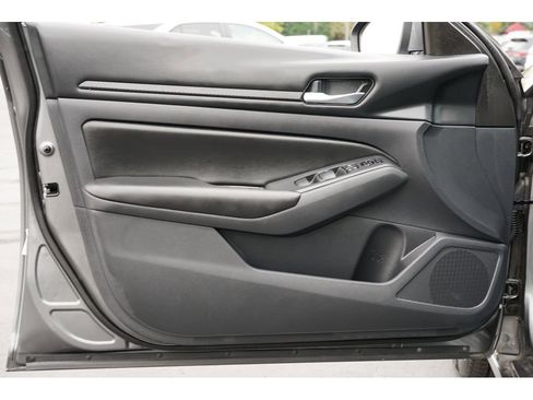 Used 2022 Nissan Altima 2.5 S image 14