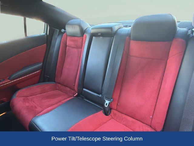 Used 2016 Dodge Charger R/T Scat Pack w/ Technology Group RWD image 21