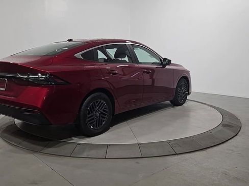 New 2026 Nissan Sentra SV image 5