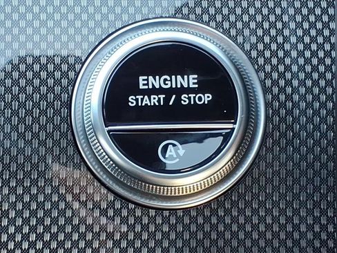 Certified 2024 Mercedes-Benz CLE 300 4MATIC Coupe image 18