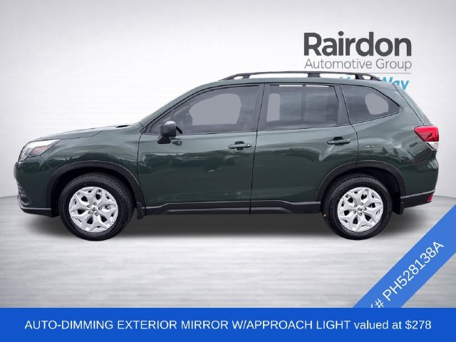 Used 2023 Subaru Forester AWD/4WD image 4