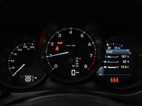 Used 2025 Porsche Macan image 29