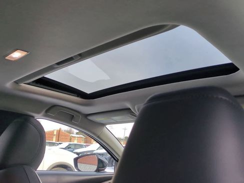 Used 2022 MAZDA CX-30 2.5 Turbo w/ Premium Package image 21