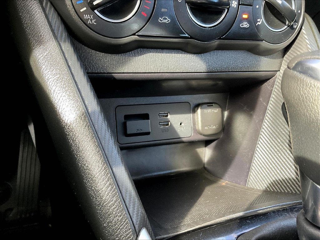 Used 2019 Toyota Yaris LE FWD image 15