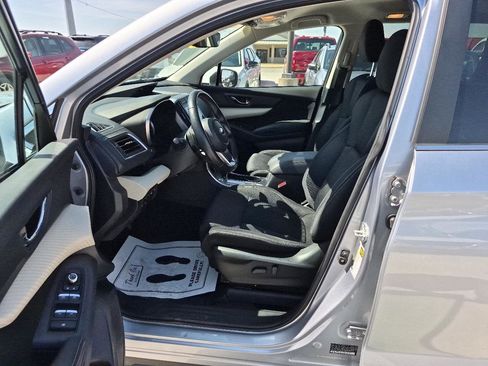 Used 2022 Subaru Ascent Premium w/ Convenience Package image 17