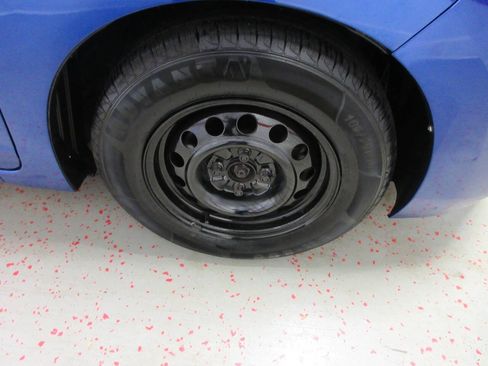 Used 2015 Honda Fit LX image 24